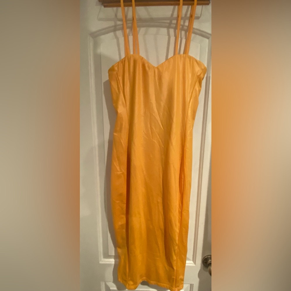 Little yellow dress!